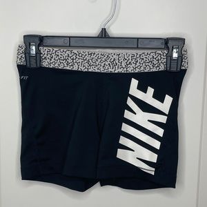 NIKE PRO 3” Women’s Compression Shorts -Size SMALL